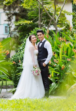 Neşeli Düğün çifti