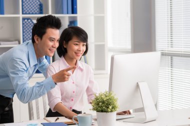 Çekici meslektaşı yardımcı Yöneticisi