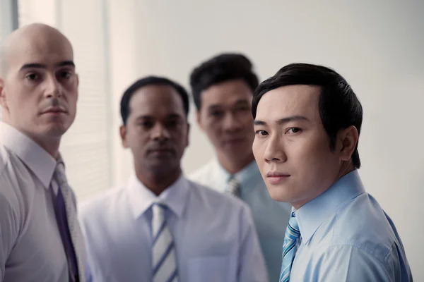 Serous Vietnamese businessman — Stock Photo, Image