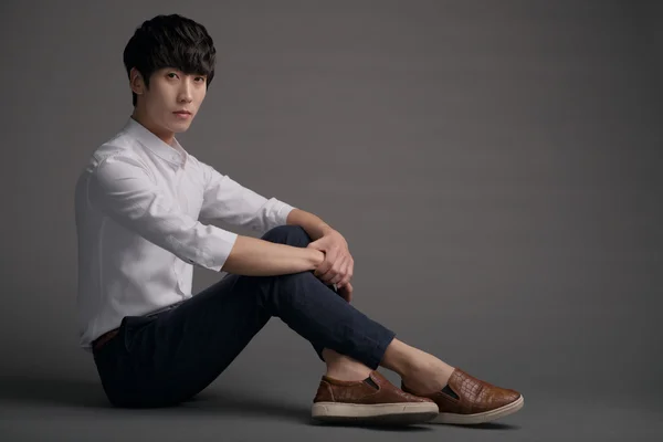 Joven coreano — Foto de Stock