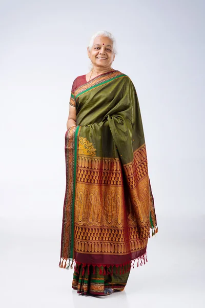 Mujer india envejecida — Foto de Stock