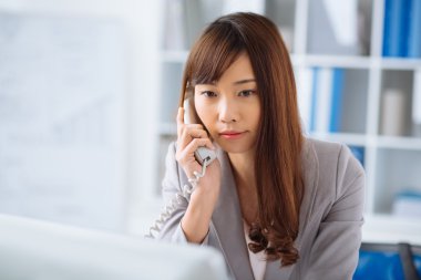 Telefonla konuşurken Yöneticisi