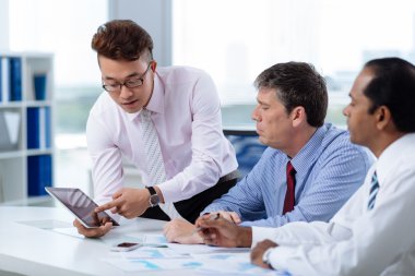 Tablet bilgisayar kullanarak Yöneticisi