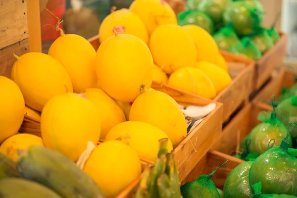 Frische gelbe Melonen — Stockfoto