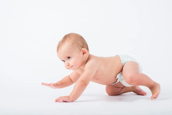 Kruipende babyjongen — Stockfoto