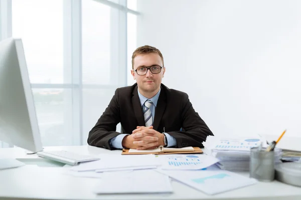 Jonge financieel manager — Stockfoto