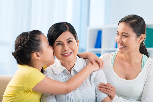 Tre generationer av kvinnor — Stockfoto