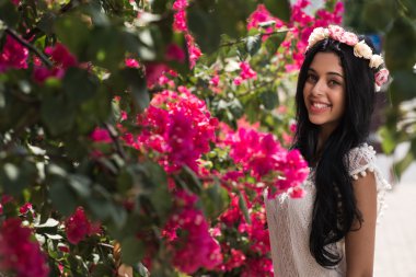 esmer kadın zevk güneşli gün