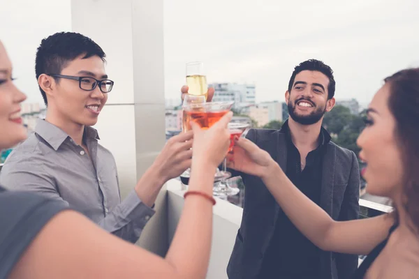 Toasting friends at the party — Stock Photo, Image
