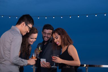 Arkadaş grubu paylaşım resimler