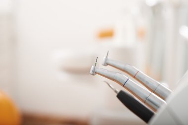 Yakın çekim yansıma diş matkap