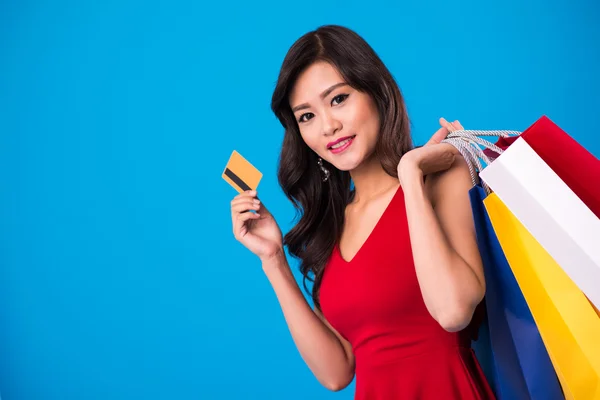 Lächelnde asiatische Frau — Stockfoto