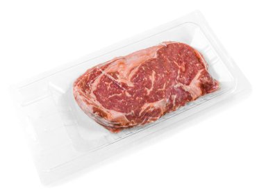 Mermer biftek. Süpürge dolu. Yukarıdan bak. Beyaz arka plan. İzole edilmiş.