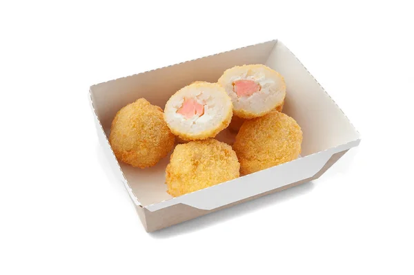 Croquetes Arroz Com Queijo Cottage Salmão Farinha Rosca Frito Caixa — Fotografia de Stock