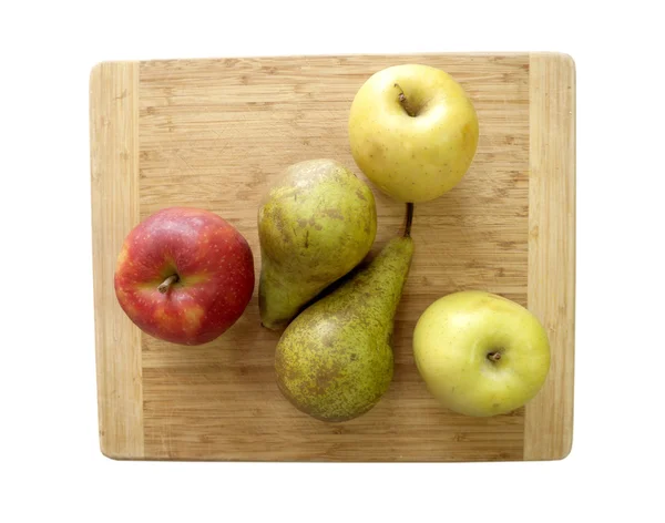 Vielfältiges Obst auf dem Tisch — Stockfoto