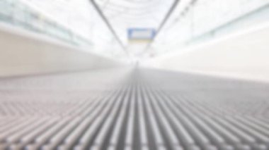 Tapis roulant üzerinde ilerlemeye