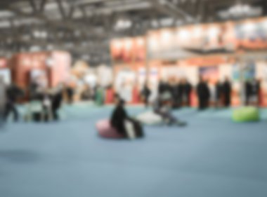 Kasıtlı olarak bulanıklaştırma efekti uygulanmış ticari görünüm arka planı.