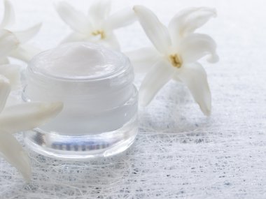 doğal cosmtics, yüz kremi