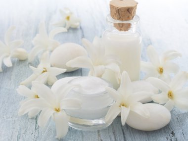 doğal cosmtics, yüz kremi