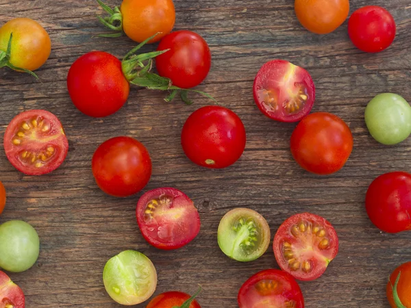 Pomodori ciliegia freschi — Foto Stock