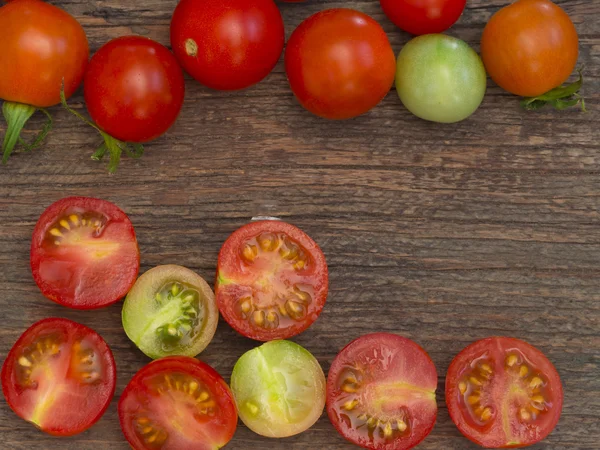 Tomates cereja frescos — Fotografia de Stock