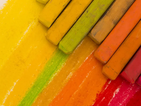 Kleurrijke kleurpotloden — Stockfoto