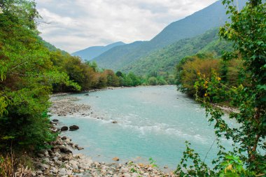 Bzıb Nehri