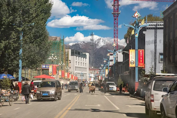 SICHUAN, CHINA - OCT 20 2015: daily life in Daocheng city, SiChu