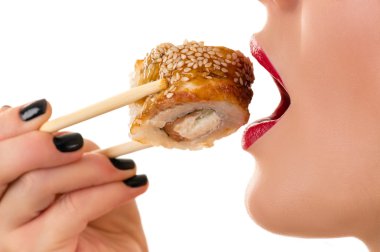 lezzetli rulo çubukla yemek kadın