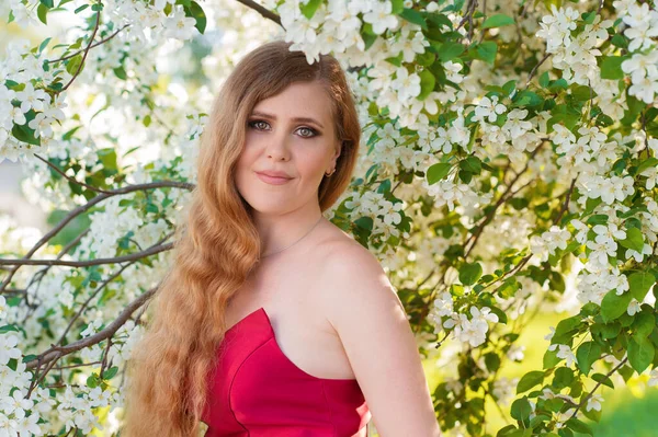 Portrait Smiling Woman Blooming Gardens Red Dress — Stock Photo, Image