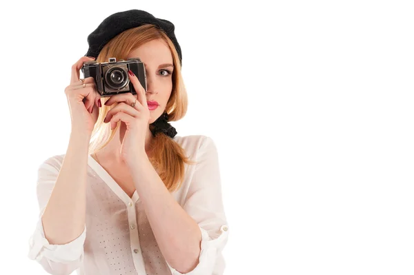 时尚美女拍摄复古相机 — 图库照片