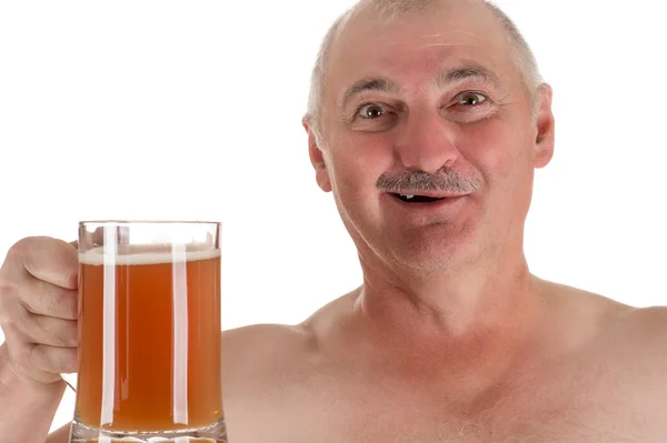 Гумористичний емоційний портрет дорослого чоловіка з пивом в руці — стокове фото