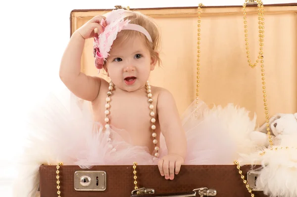 Female baby in the suitcase — Stock Photo, Image