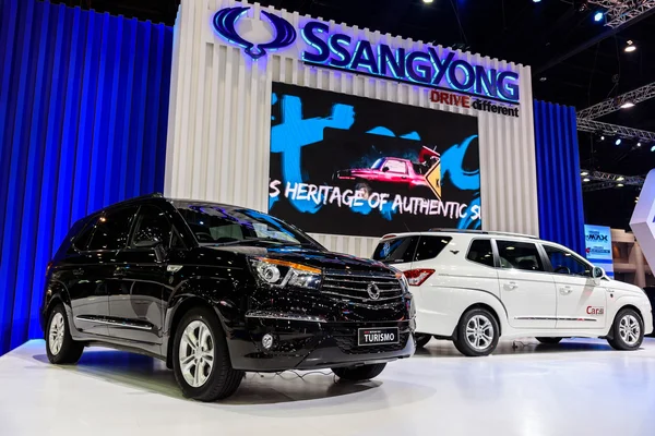 SsangYong Turismo car. — Stock Photo, Image