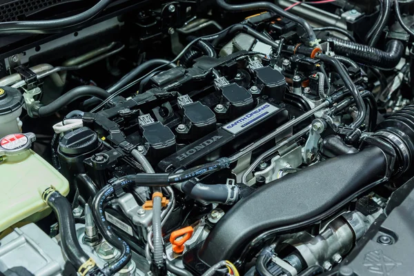 Tüm yeni Civic Honda motoru.