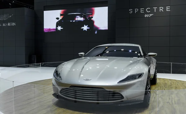 Aston Martin SPECTRE 007. — Zdjęcie stockowe