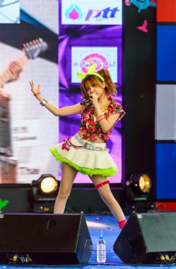 Japonya festa Bangkok 2014 yılında lovendor grubundan Tanaka reina (vokal lideri)