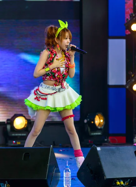 Tanaka Reina (Vocals Leader) del Gruppo LoVendor in Giappone Festa a Bangkok 2014 — Foto Stock