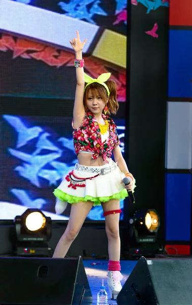 Tanaka Reina (Líder Vocal) de LoVendor Group en Japón Festa en Bangkok 2014 —  Fotos de Stock