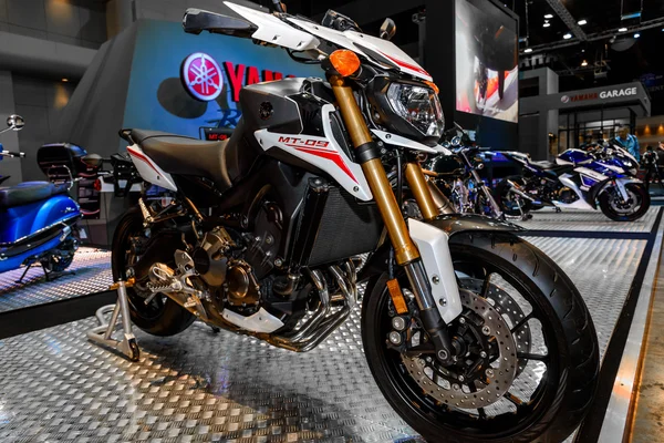 Motocykl Yamaha Mt-09 na wystawie w Bangkok International Auto Salon 2015. — Zdjęcie stockowe