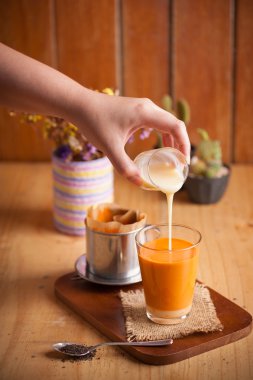 Thai tea wih vietnamese style