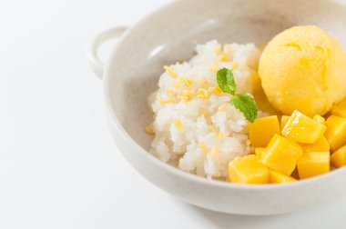 yapışkan pirinç ile mango