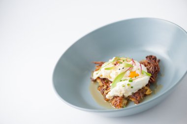 Karma peynir ile kahverengi