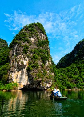 Karasal halong bay, Trangan, Ninh Binh, Vietnam turist teknede.