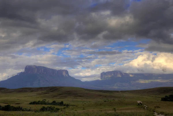 Monte Roraima Kukenan Tepui Parque Nacional Canaima — Foto de Stock