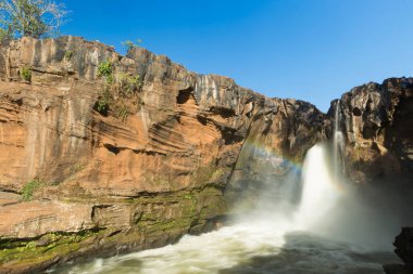 Prata 'nın Şelalesi - Chapada das Mesas.