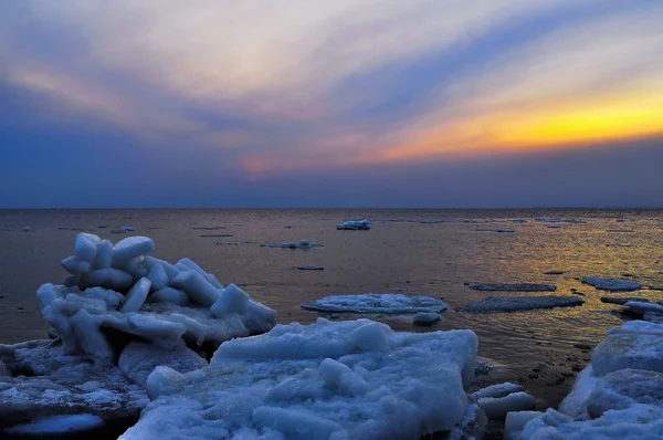 Winter landscape with ice floes Royalty Free Stock Images