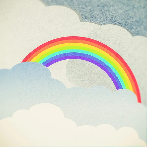 回收纸云和彩虹 — 图库照片