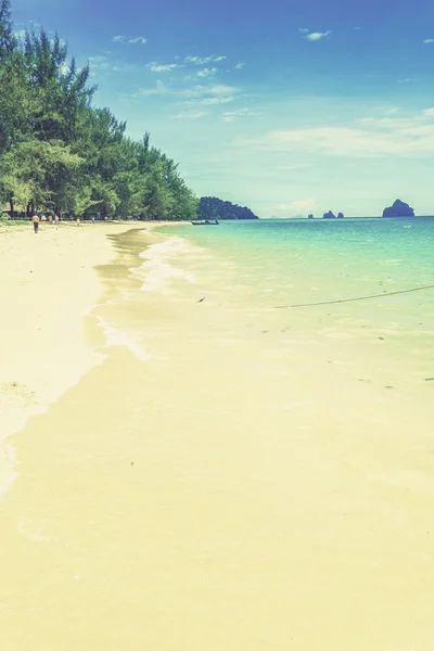 Kradan Island, una isla en el Mar de Andamán, Tailandia (Vintage f — Foto de Stock