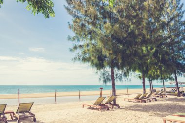  Şezlong ve plaj (kullanılan Vintage filtre efekti)